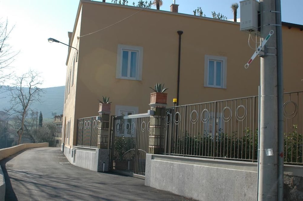San Leucio Resort
