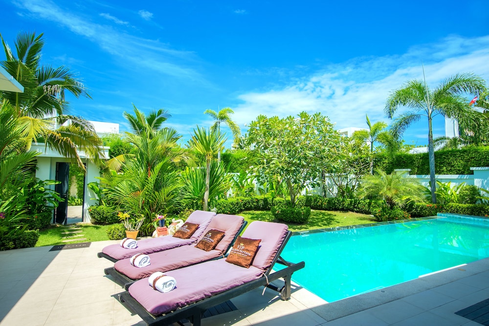 Hollywood Pool Villa Jomtien Pattaya