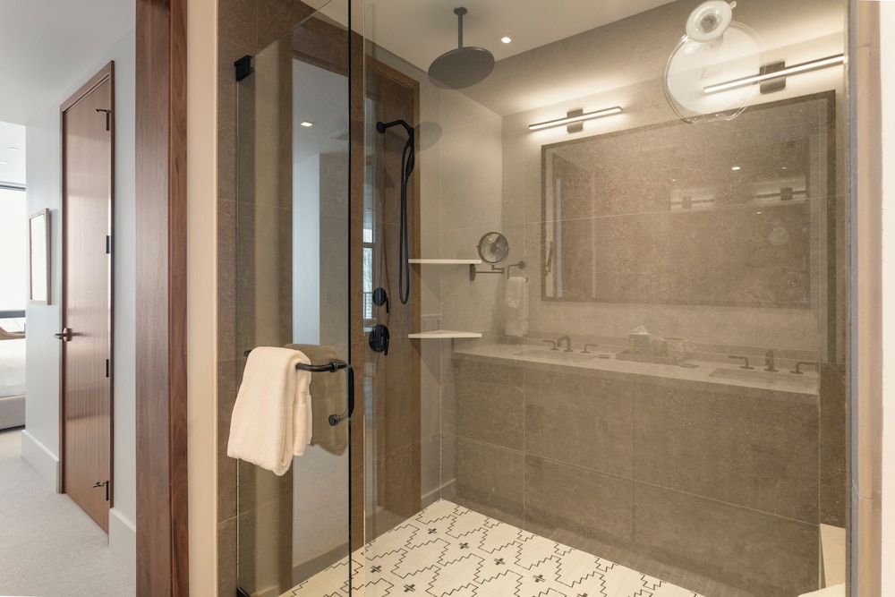 Argent at Deer Valley Resort - Three Bedroom Deluxe #405 3 Condo