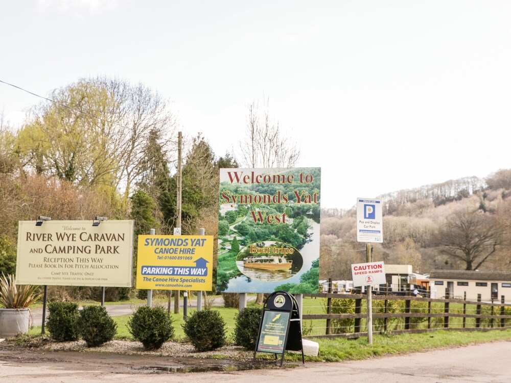 5 Wye Rapid Cottages