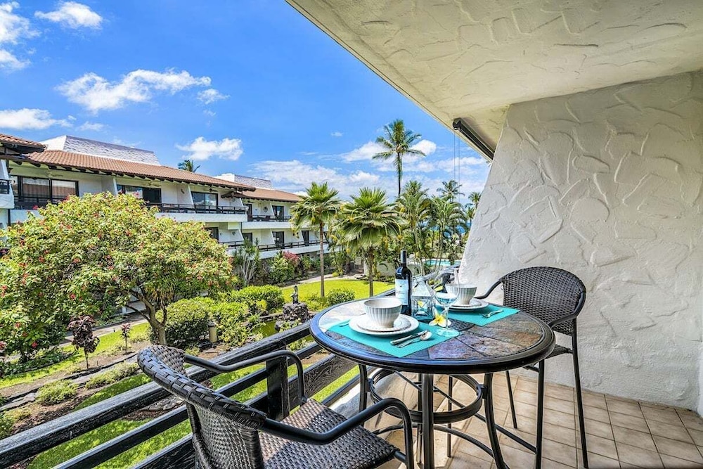Great Location - Modern Island Condo - Vrkcv
