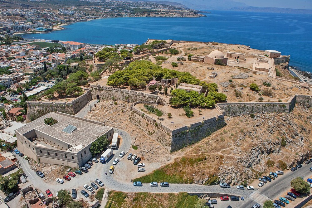 Creta Sun apartments