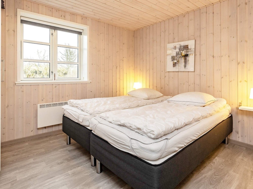 Picturesque Holiday Home in Saltum near Sea view 3
