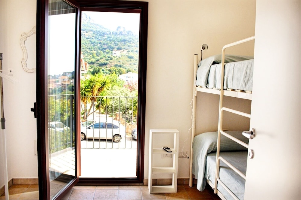 Residence Bianco Navarrese C view 2