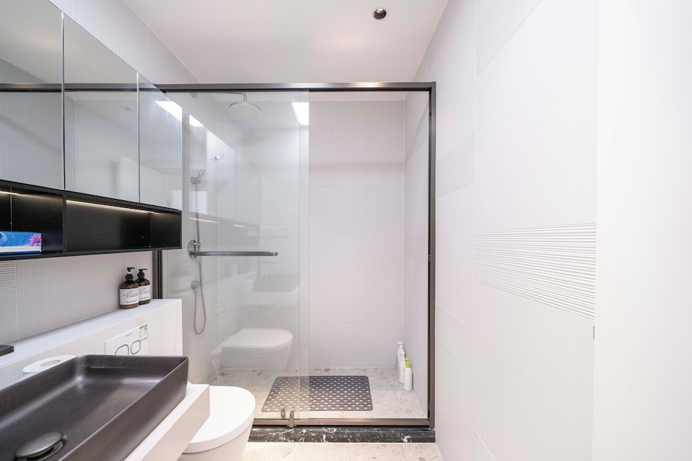 Zhome- Count Luxury 2Bedroom Apartment