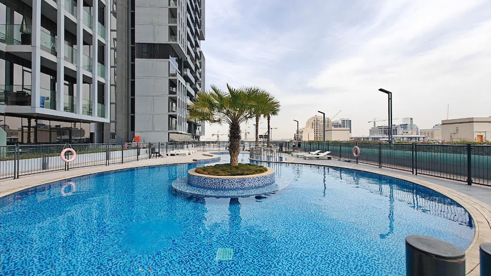 An Extraordinary Studio in Jumeirah Village Circle