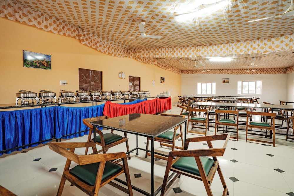 K K Resorts & Camp