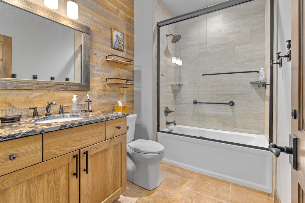 Hearthstone Luxury Vacation Rental At Windcliff 5 Bedroom Home