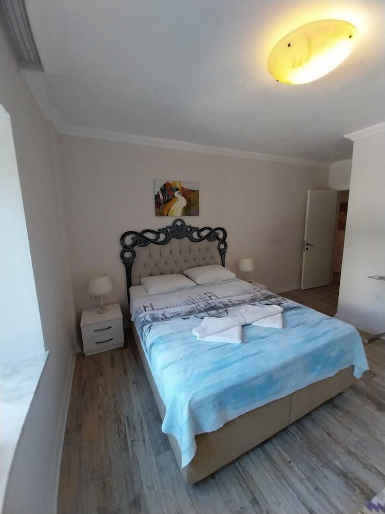 Dalyan Eren Apart