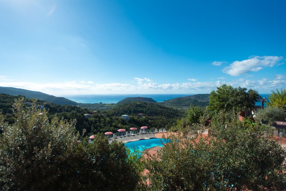 Pietre Rosse Residence Club Palinuro