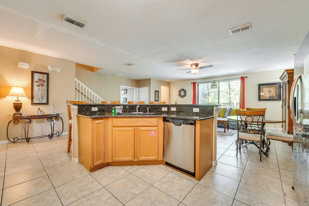 17 Mi to Disney: Getaway in Davenport w/ Game Room