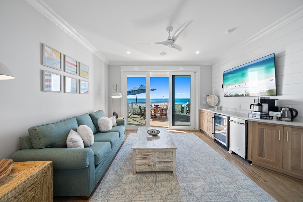 Blessing At Pier Park 6 Bedroom Home