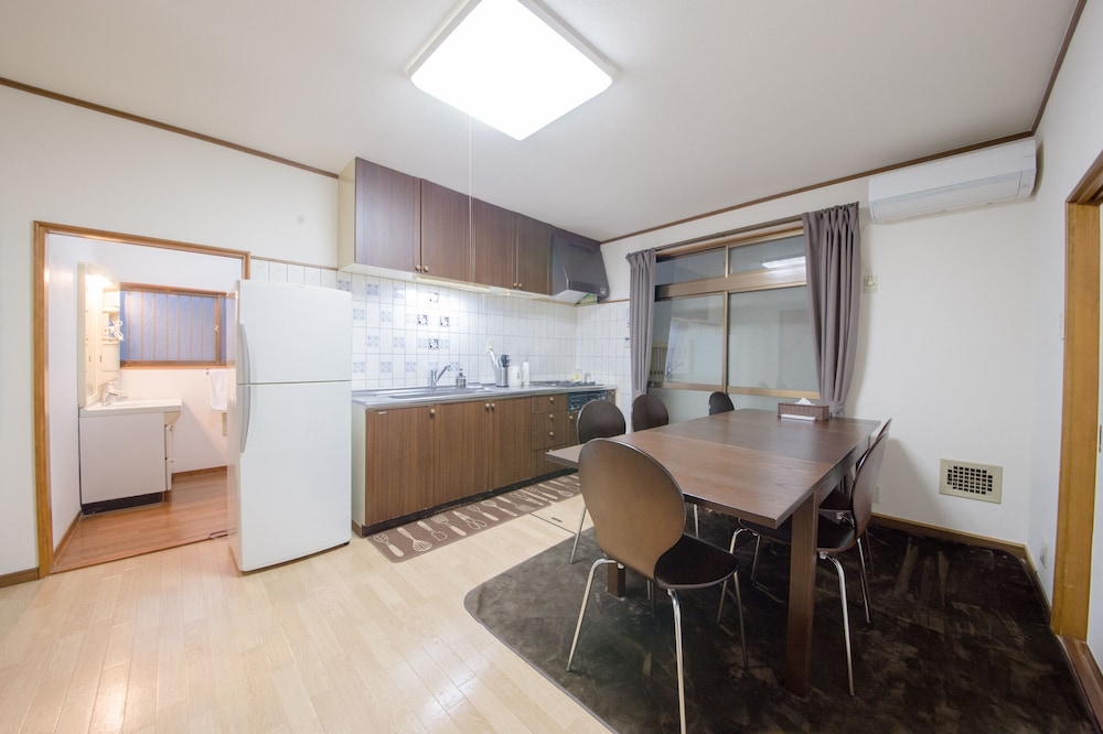 Hiroshima Danbara Guesthouse by EXseed