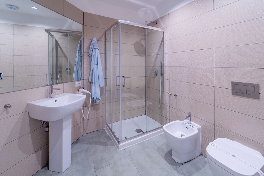 B&B Le 4 Stagioni Dante's Suites by ClaPa Group Dislocated Hospitality
