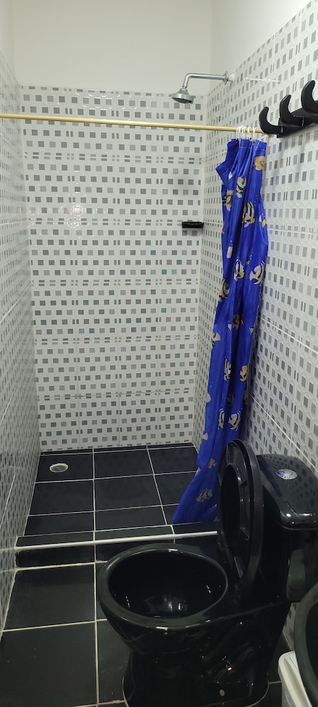 HOSTAL VILLA DEL RIO LAS BRISAS