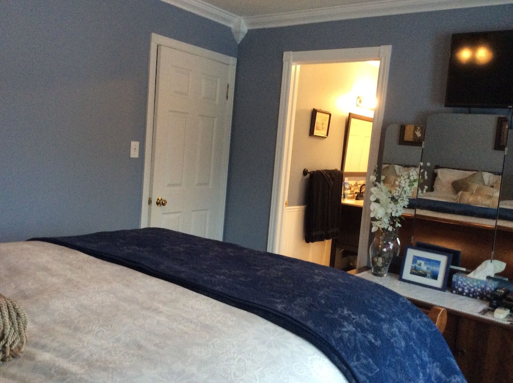 The Boston 'T' B&B