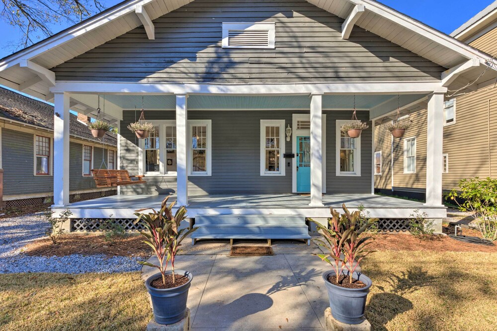 Renovated Historic Home w/ Yard: 2 Mi to Dtwn view 3