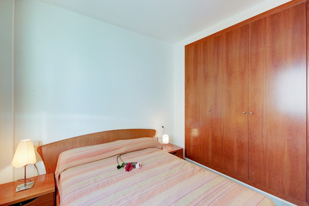 Beachfront Apartment in Roses