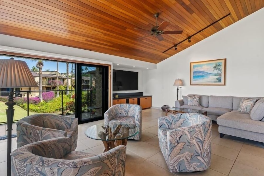 Wailea Elua, #1304 2 Bedroom Condo