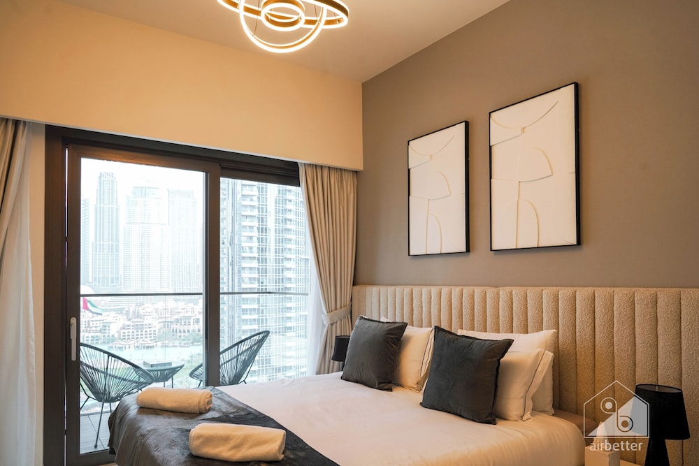 Burj Crown Luxurious 3bedroom Balcony