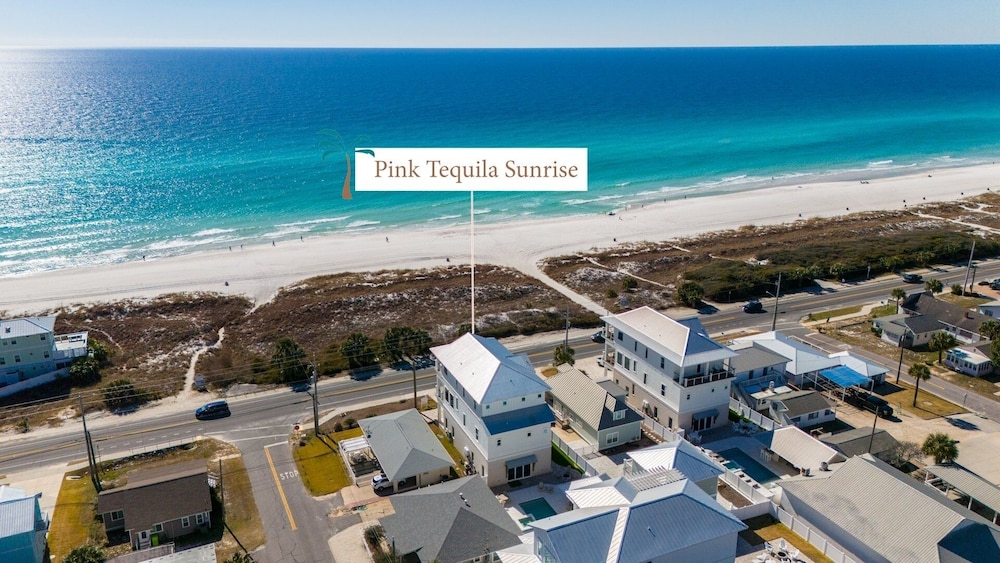 Pink Tequila Sunrise 7 Bedroom Home