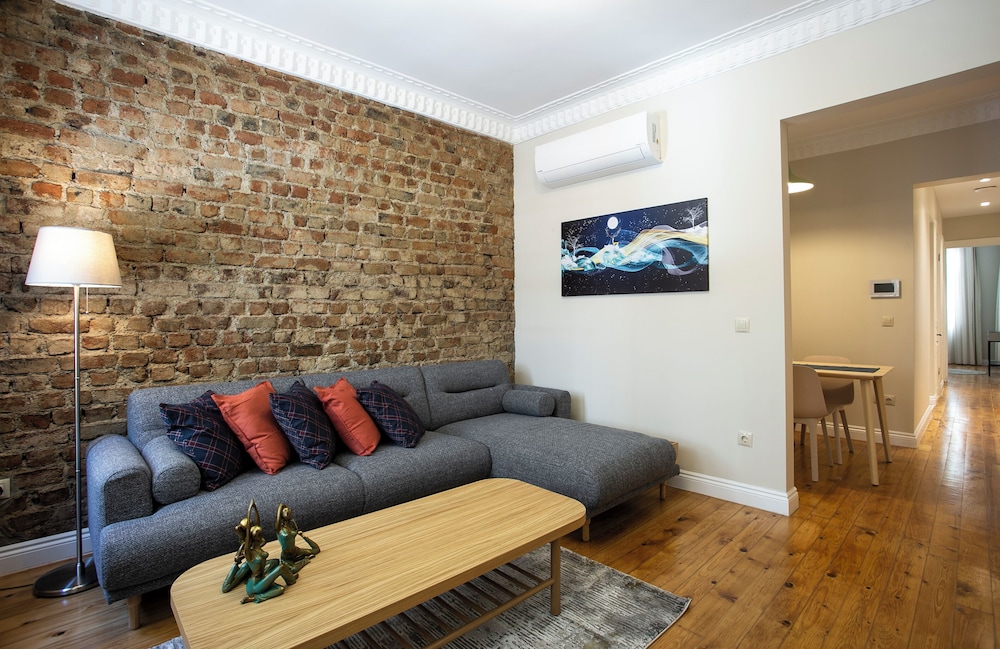 Lovely Apartment in the Heart of Sisli