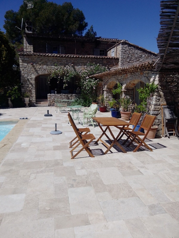 Domaine l'Helion