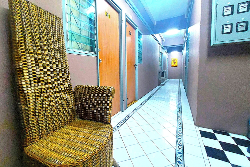 Sukhum Sukhumvit-Onnut Guest House