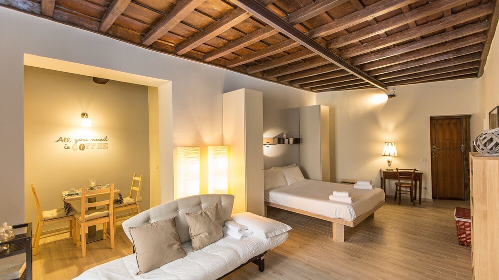Rental In Rome Argentina Studio Flat