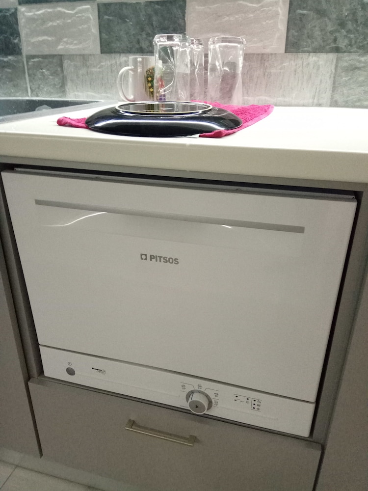 Grandma Vasiliki Rooms To Let