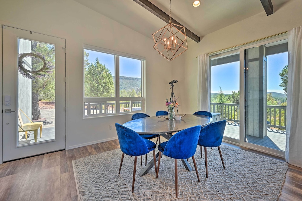 Luxe Pine Escape w/ Mtn Views  Gas Fire Pit! - Property Image 15