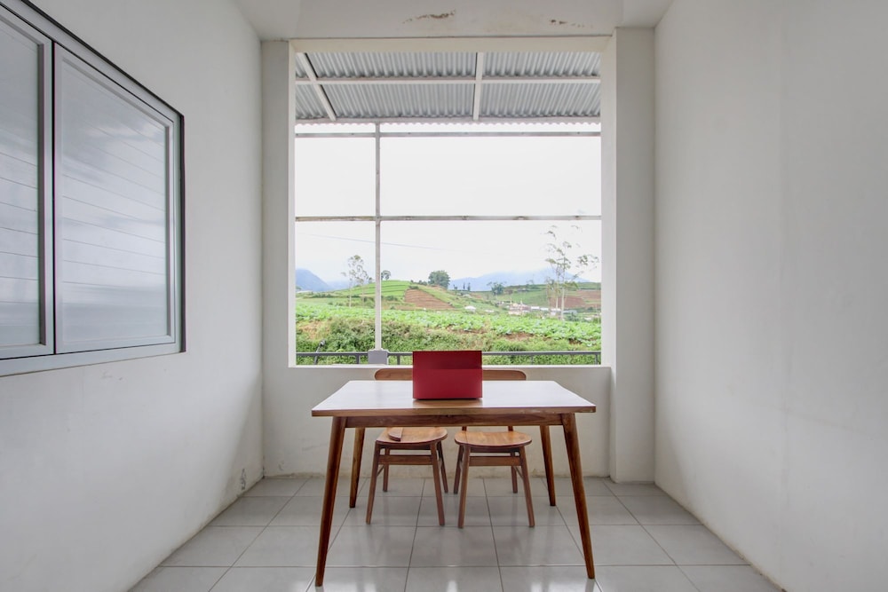 Capital O Sudirto Villa Dan Homestay Dieng