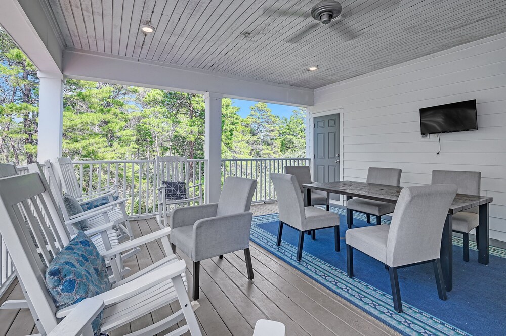 Pet Friendly Beach Retreat on 30a - Sleeps 14
