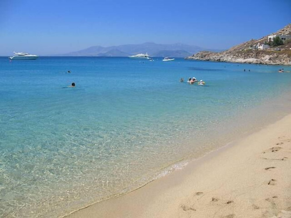 Kahlua Studios photo 4