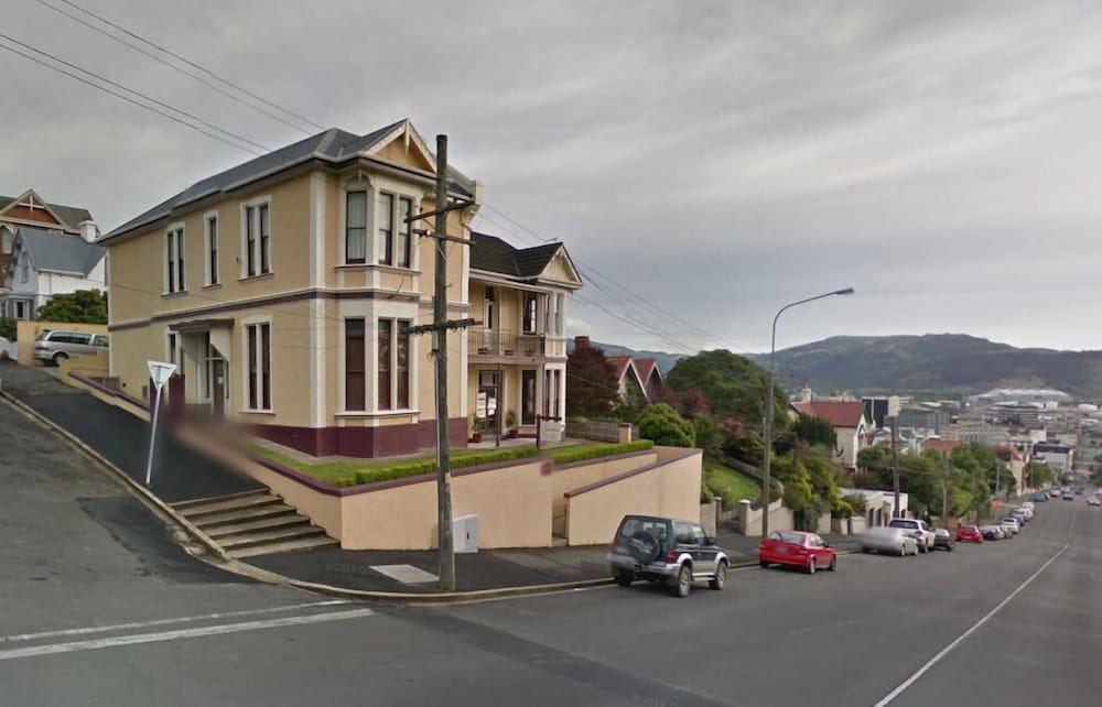 Dunedin Lodge