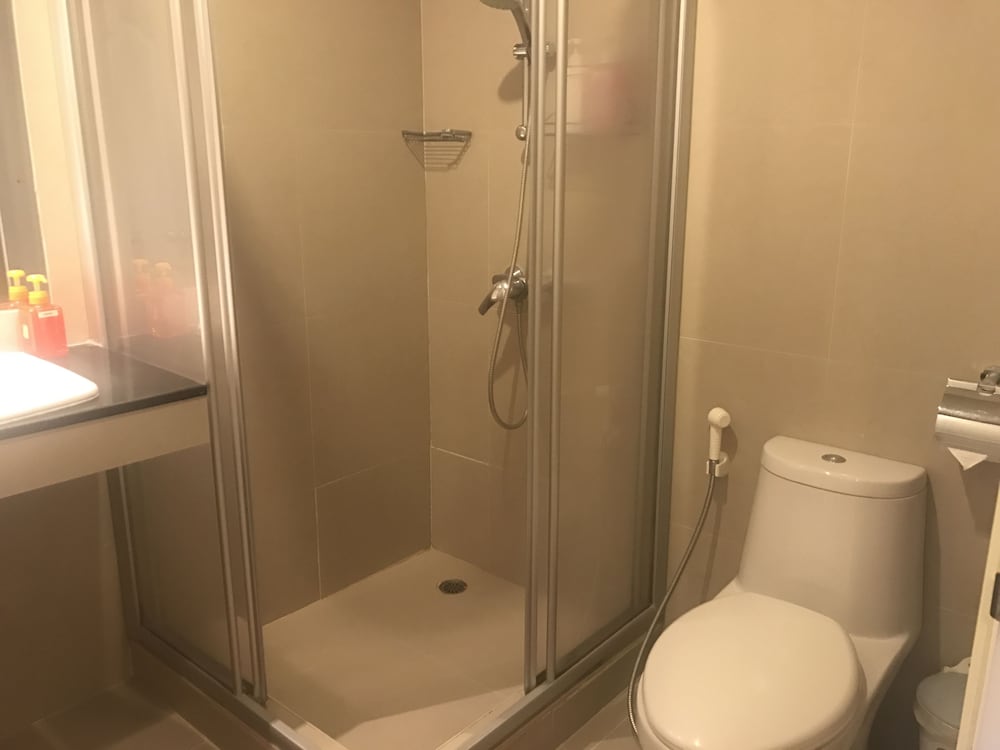 14 Place Sukhumvit Suites - SHA Plus