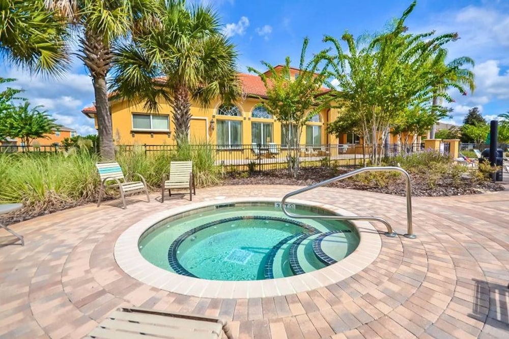 Watersong - 6bd/5.5ba Pool Home #6wr120 - Image 2