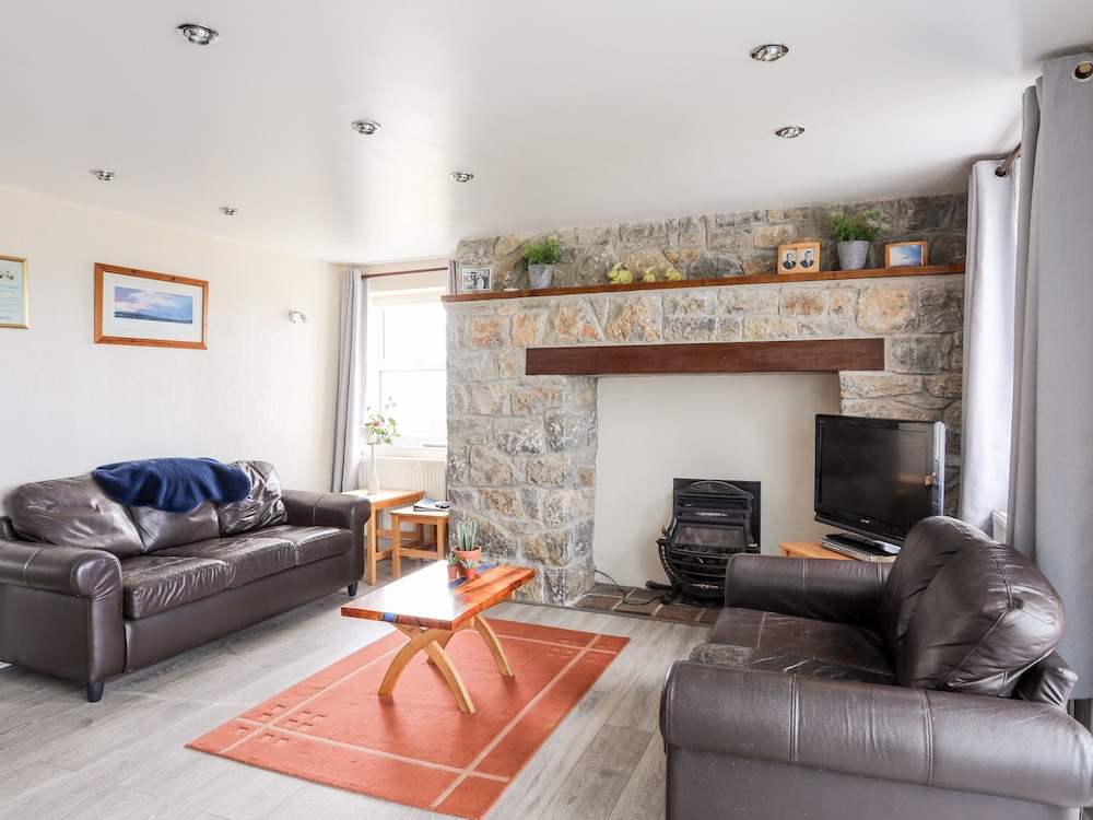 Bodlasan Groes Cottage