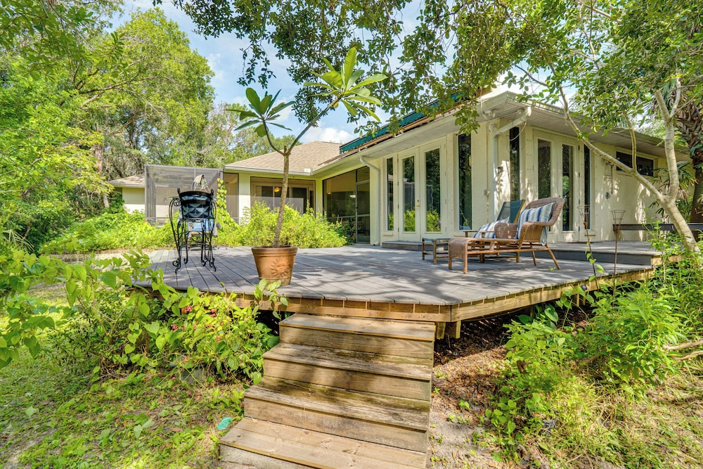 Forested Wimauma Retreat 2 Mi to State Park!