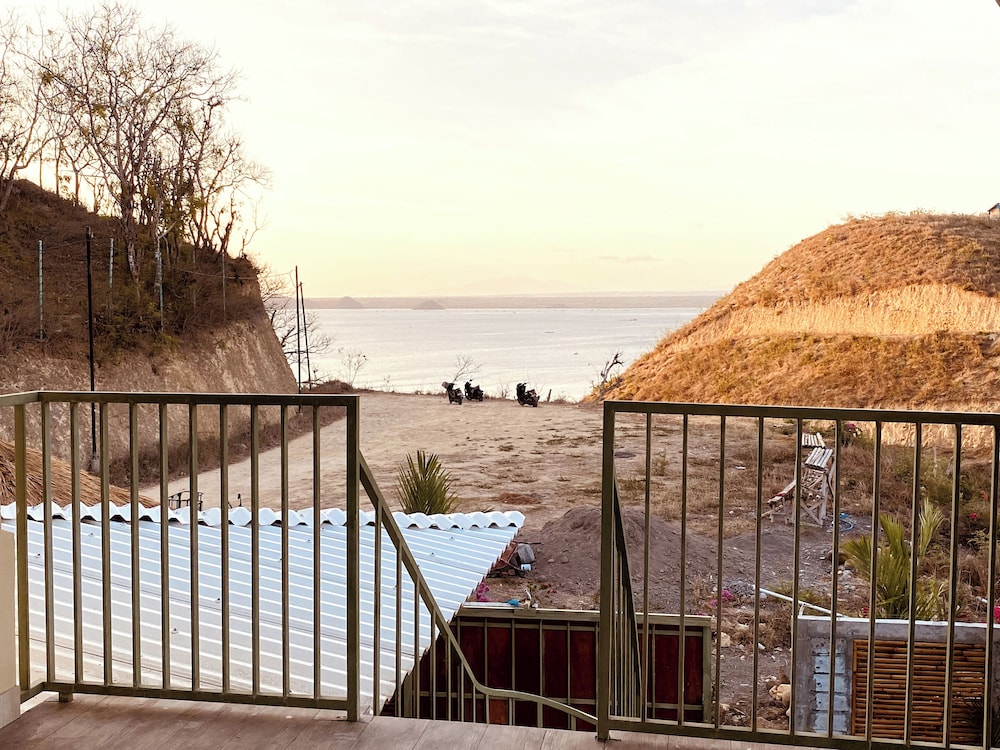 Ekas Beach View Villa