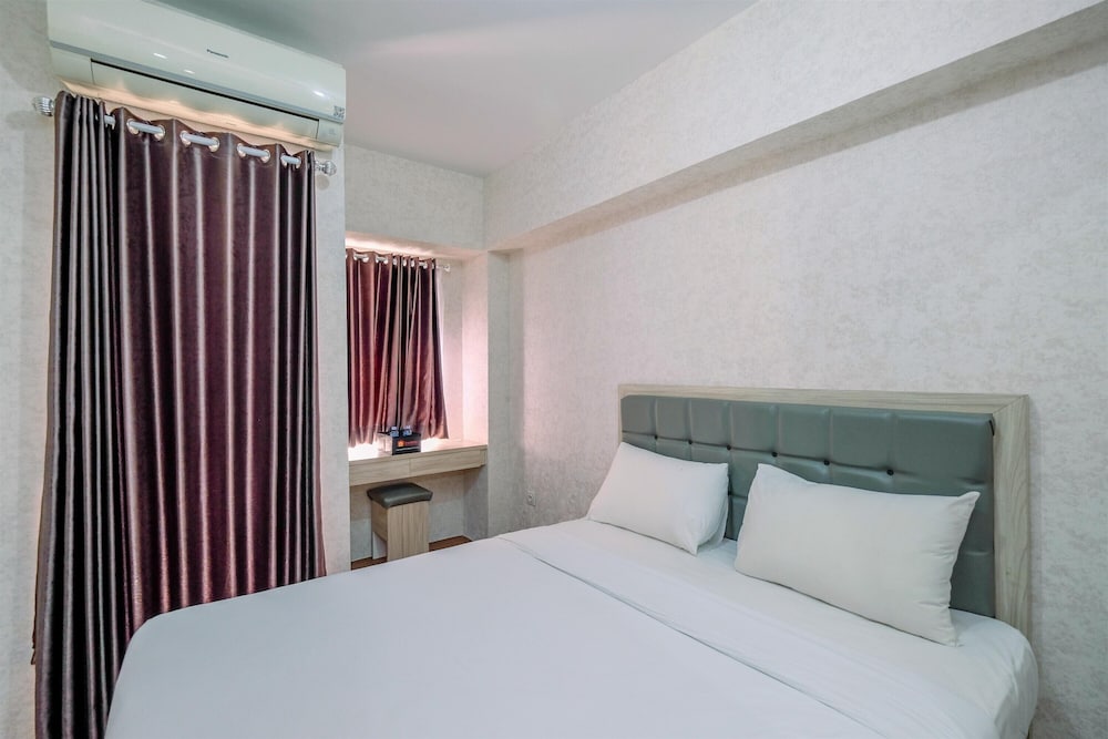 Strategic Studio At Springlake Summarecon Apartment Bekasi view 2