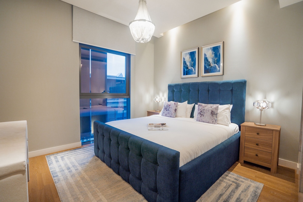 Nasma Luxury Stays - City Walk