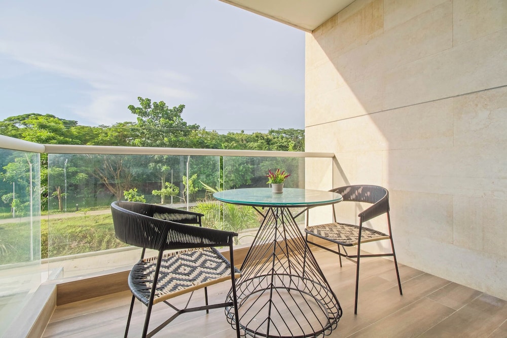 Baia Kristal Cartagena By HostPro