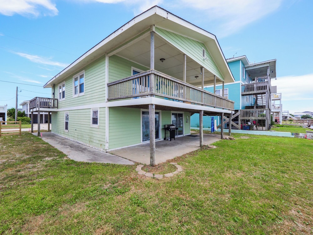 Seahorse Sound by Topsail Realty