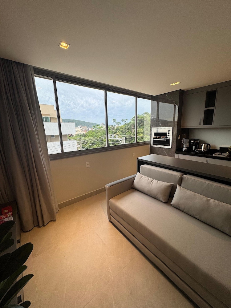 Elegance Residence