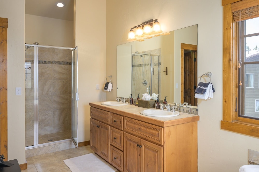 Cloudline Chalet 3 Bedroom Townhouse