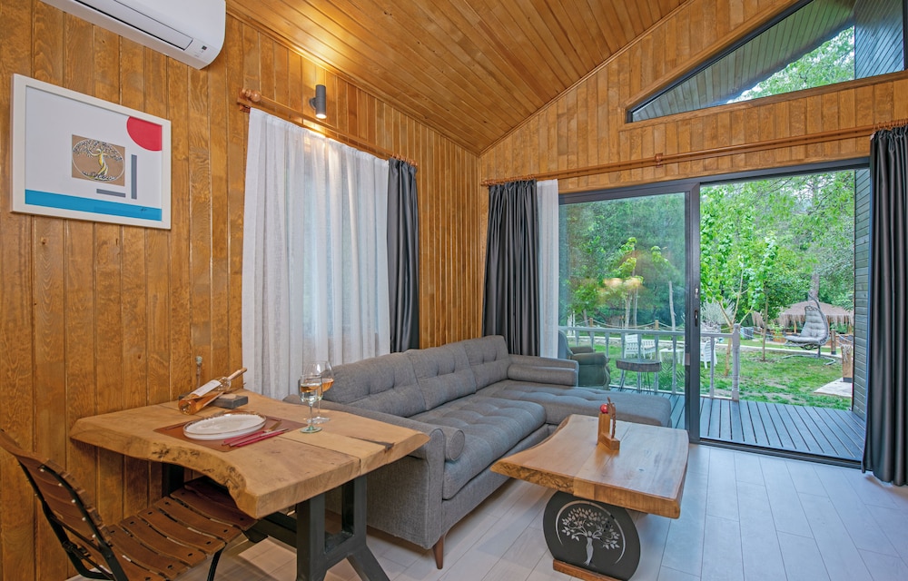 YUSALİS GARDEN HOTEL