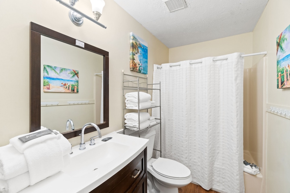 Adorable Beach Cottages in Panama City Beach by Panhandle Getaways