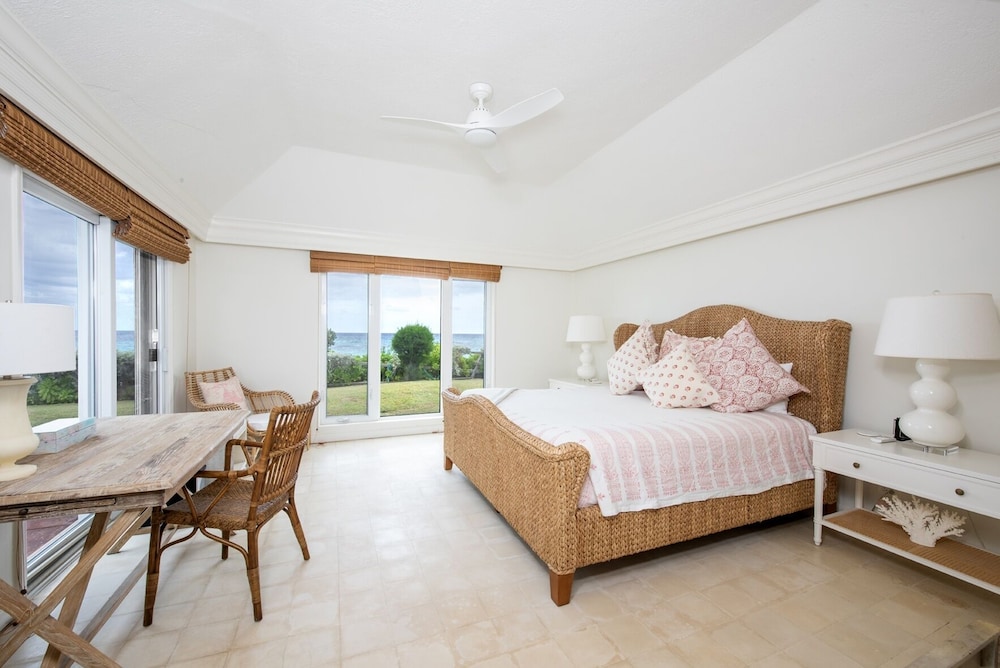 Palm Hill House 4 Bedroom Home