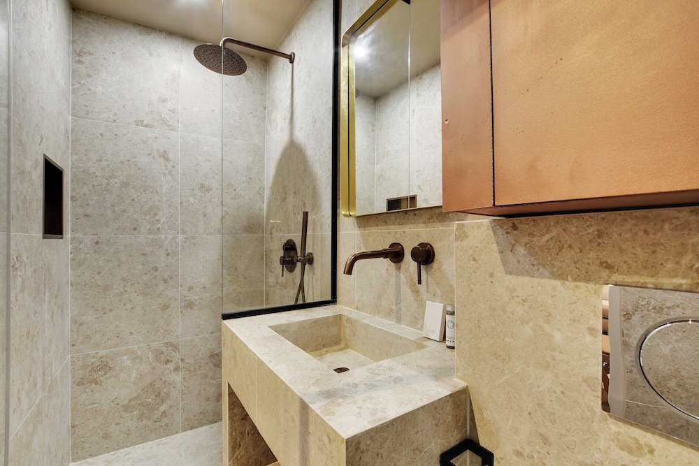 Exceptional 2br/6p Apartment - Caire / Montorgueil